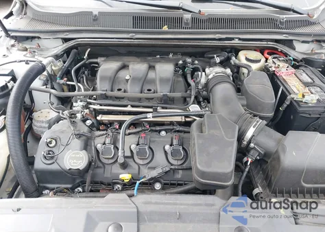 2014 Ford Police Interceptor из США, поврежденный, VIN 1FAHP2MK9EG185837